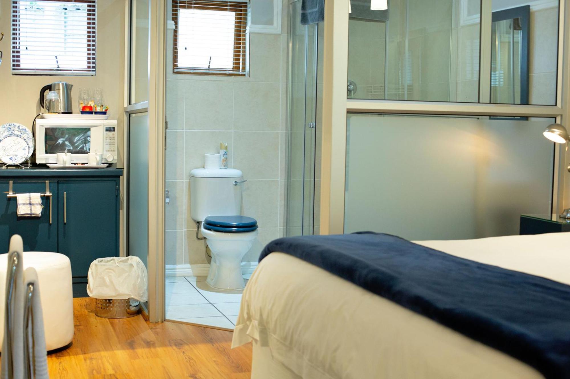Crisp Guest Rooms Bloemfontein Bagian luar foto